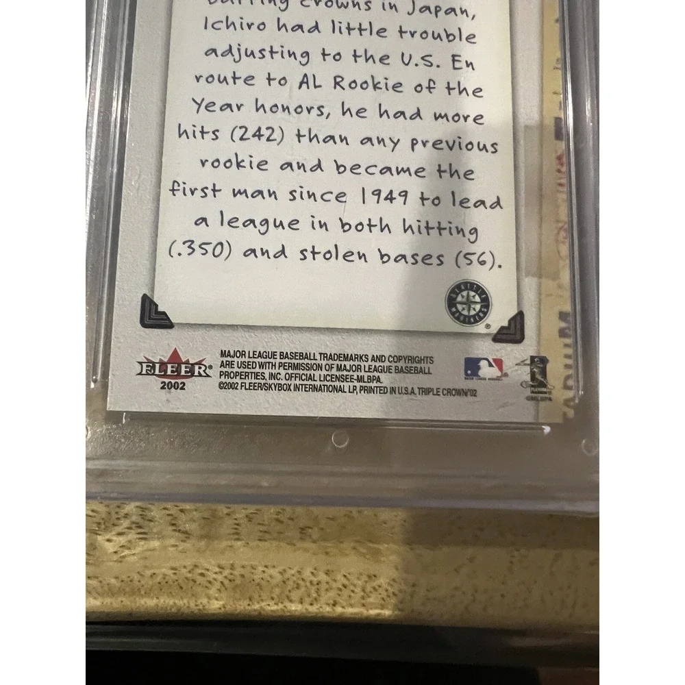 PSA 9 MINT 2002 Fleer Triple Crown Ichiro Suzuki #245 Rookie Of The Year‎ Sealed